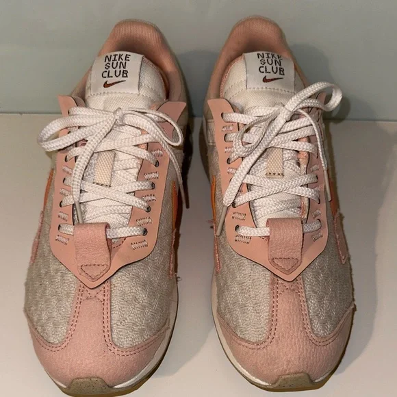 Nike Womens Air Max Pre-Day SE Next Nature Shoes - Picture 1 of 10